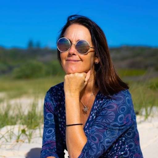 Profile image for pet sitter therese