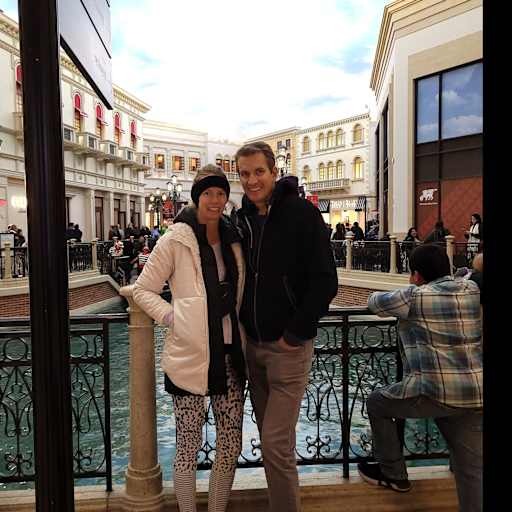 Profile image for pet sitters Ryan & Shari