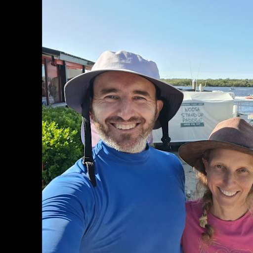 Profile image for pet sitters Elizabeth & Ryan