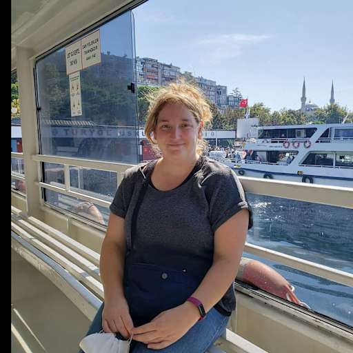 Profile image for pet sitter Elizabeth