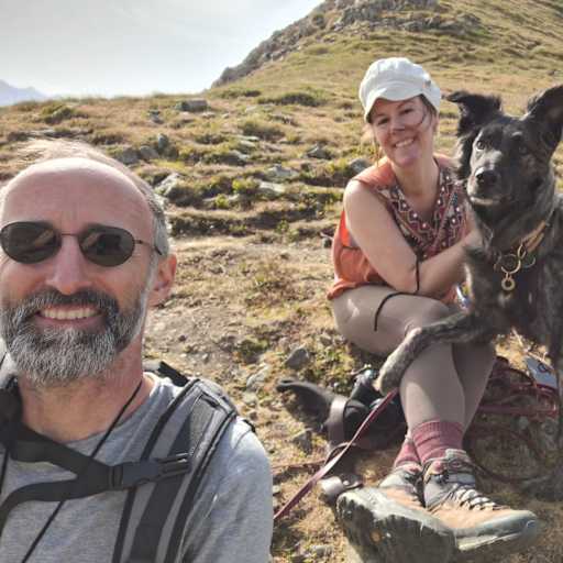 Profile image for pet sitters Daniel & Myriam (with Dog Jara)