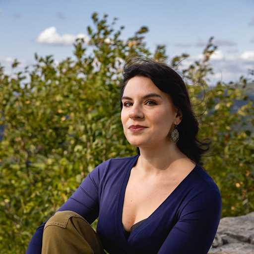 Profile image for pet sitters Olivia & Kevin