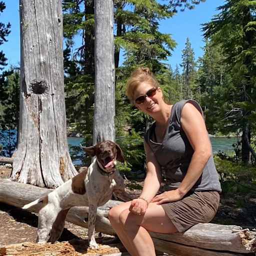 Profile image for pet sitter Amy
