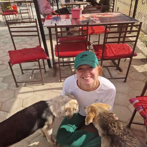Profile image for pet sitter Lisa