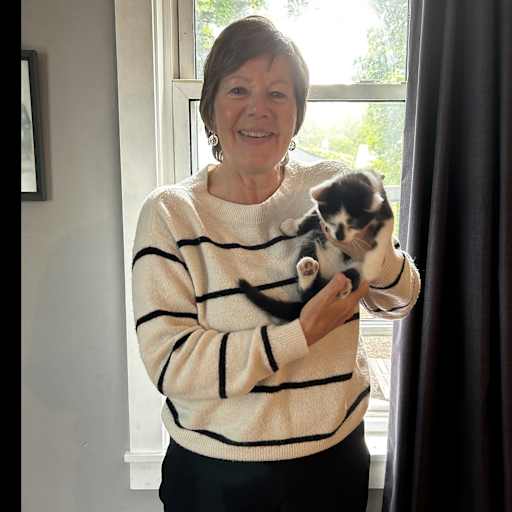 Profile image for pet sitters Carla & Bruce