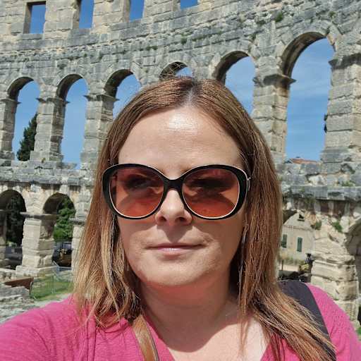 Profile image for pet sitter Georgina