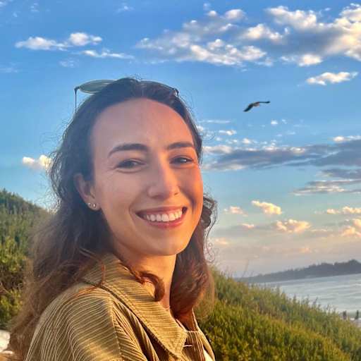 Profile image for pet sitters Madison & Maeve