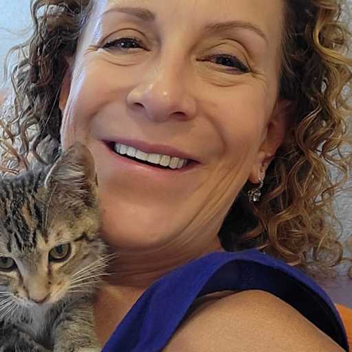 Profile image for pet sitter Renee E