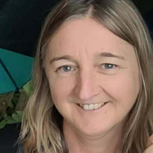 Profile image for pet sitter Angela