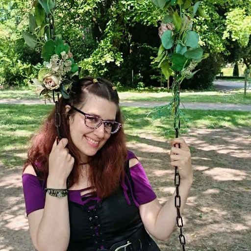 Profile image for pet sitter Valerie