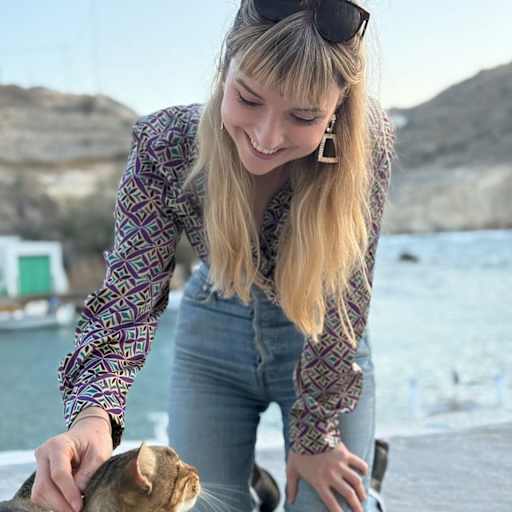Profile image for pet sitter Erica