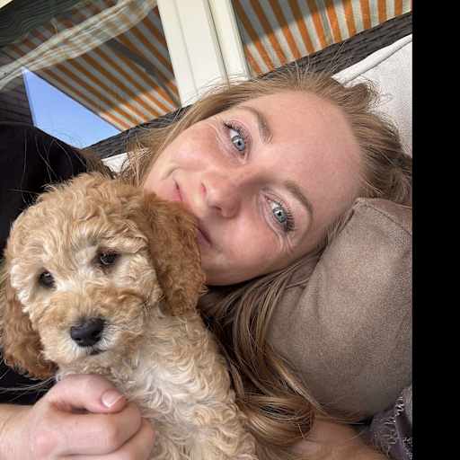 Profile image for pet sitter Mandy
