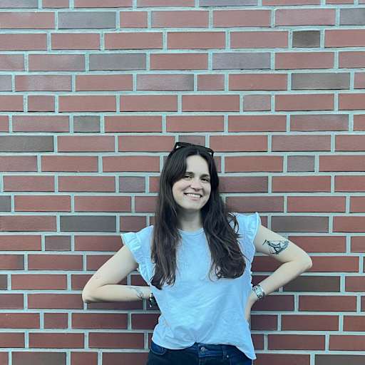 Profile image for pet sitter Erika