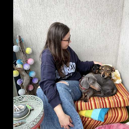 Profile image for pet sitter Krisztina