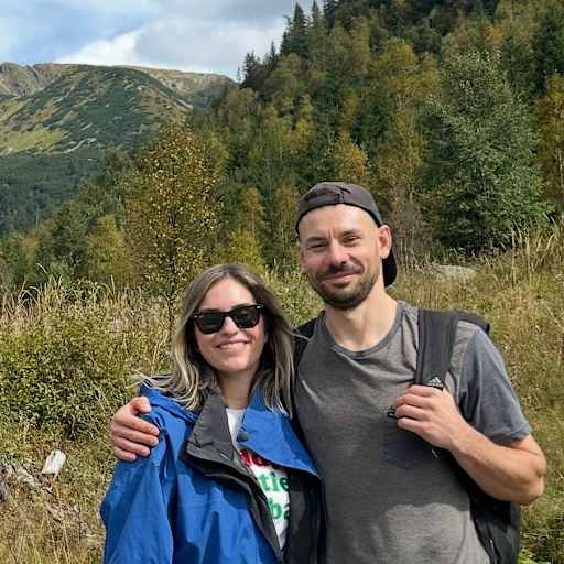 Profile image for pet sitters Andrej & Elle