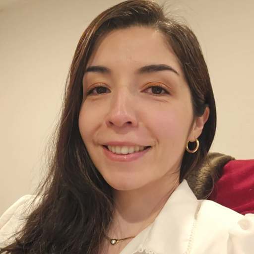 Profile image for pet sitter Adriana