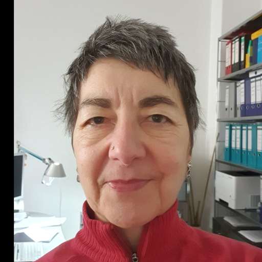 Profile image for pet sitter Rebecca