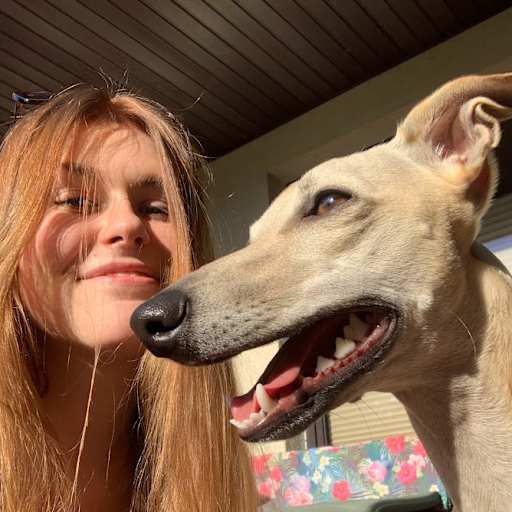 Profile image for pet sitter Maria