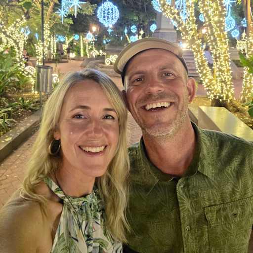 Profile image for pet sitters Anne & Mike