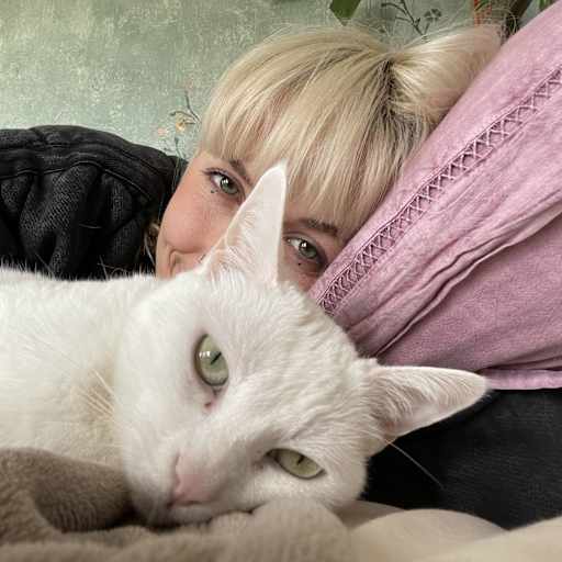 Profile image for pet sitter Emma