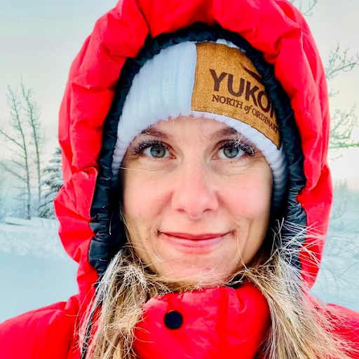 Profile image for pet sitters Kelsey & Alastair