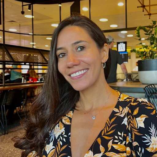 Profile image for pet sitter Juliana