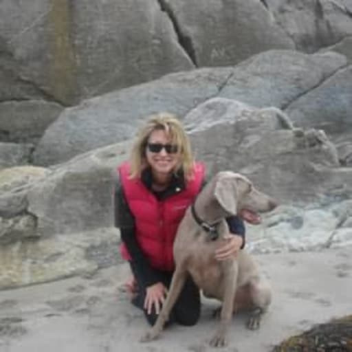 Profile image for pet sitter Cheryl