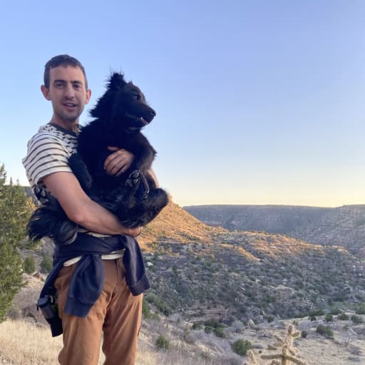 Profile image for pet sitters Alex & Maxine