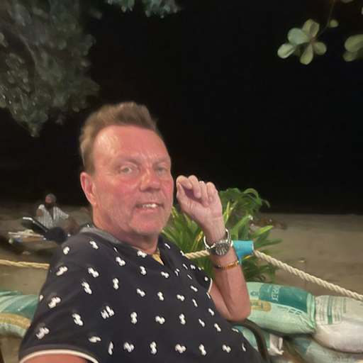 Profile image for pet sitter Andrew