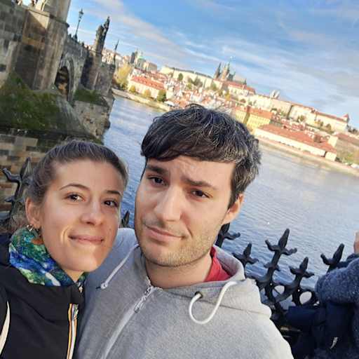 Profile image for pet sitters Reinaldo & Lisa