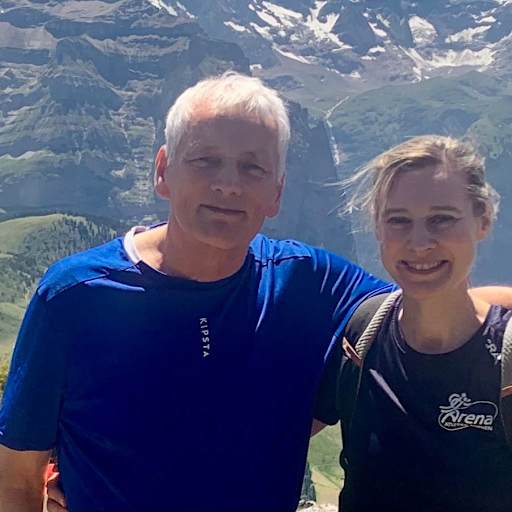 Profile image for pet sitters Eline & Tim