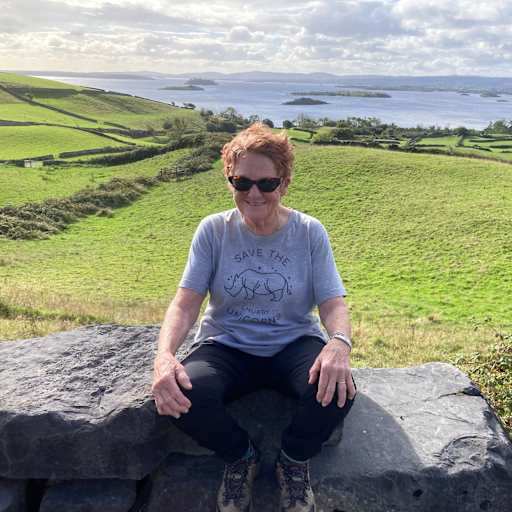 Profile image for pet sitter Heather