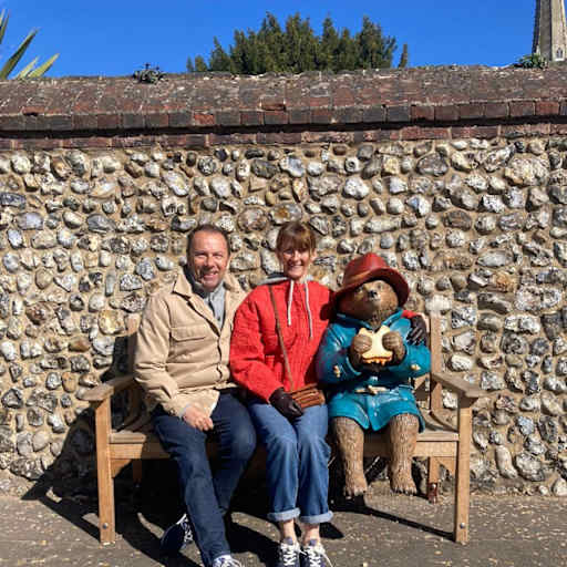 Profile image for pet sitters Rebecca & Adrian