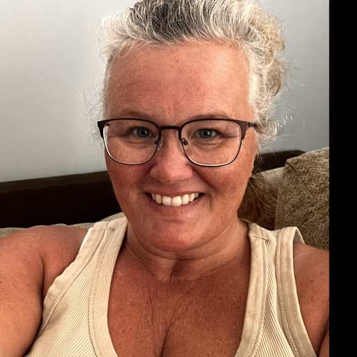 Profile image for pet sitter Corrine