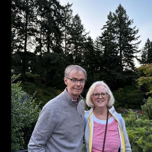 Profile image for pet sitters carolyn & Tom