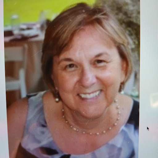 Profile image for pet sitter Kimberly