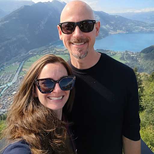 Profile image for pet sitters Isabella & Matthew