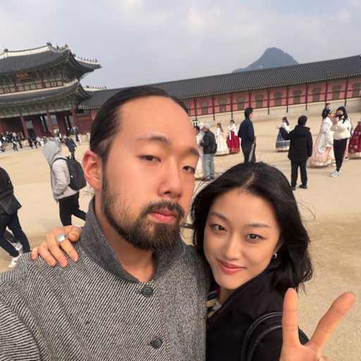 Profile image for pet sitters Jay & Yoon