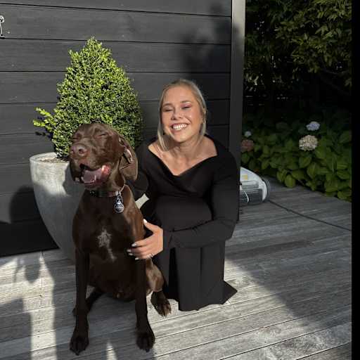 Profile image for pet sitter Lucy