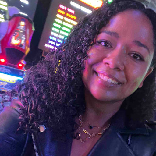 Profile image for pet sitter Sibia