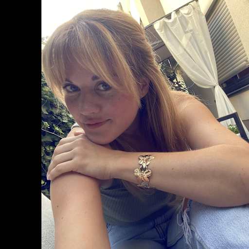 Profile image for pet sitter Corinna