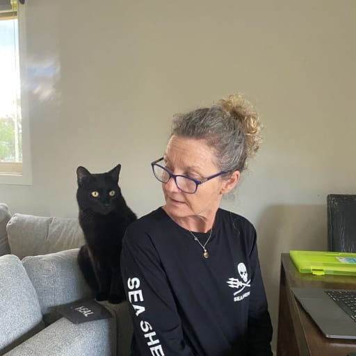 Profile image for pet sitter Kaz
