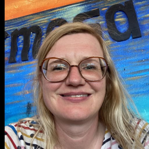 Profile image for pet sitter Andrea