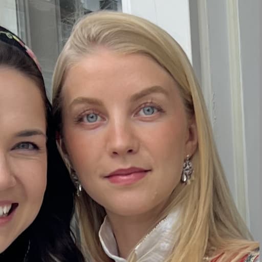 Profile image for pet sitters Anja & Tora