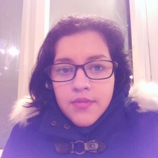 Profile image for pet sitter Jenny Viviana Emilie