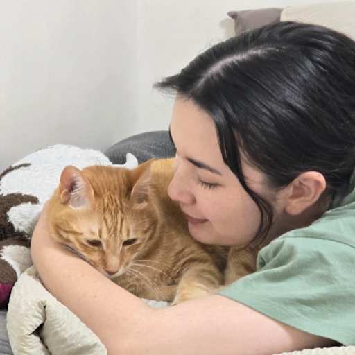 Profile image for pet sitter Erika