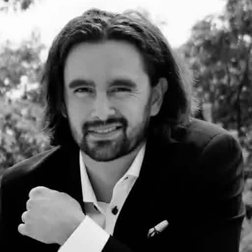 Profile image for pet sitter Brett