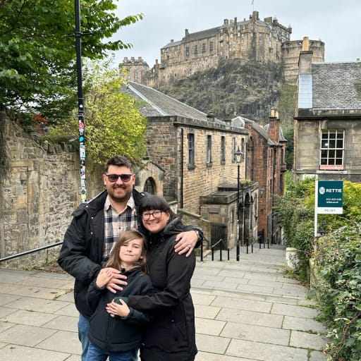 Profile image for pet sitters Monica & Erik
