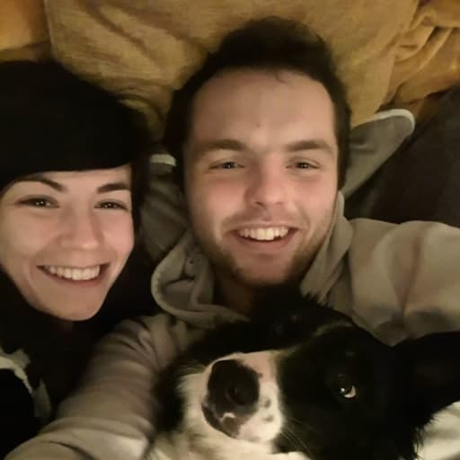 Profile image for pet sitters Michelle & Jason 