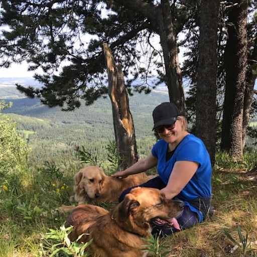 Profile image for pet sitter Lina